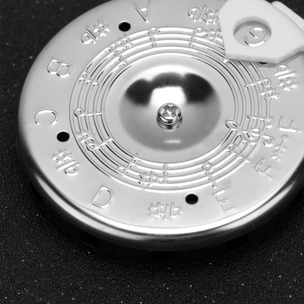 13 Tone Guitar Tuner 13 Holes  - Pitch Pipe Key recension och pris
